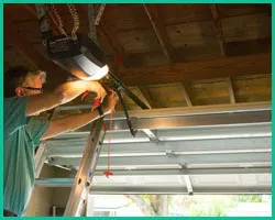 Eagle Garage Door Lake Forest, IL 847-892-9099 - opener-sidebar